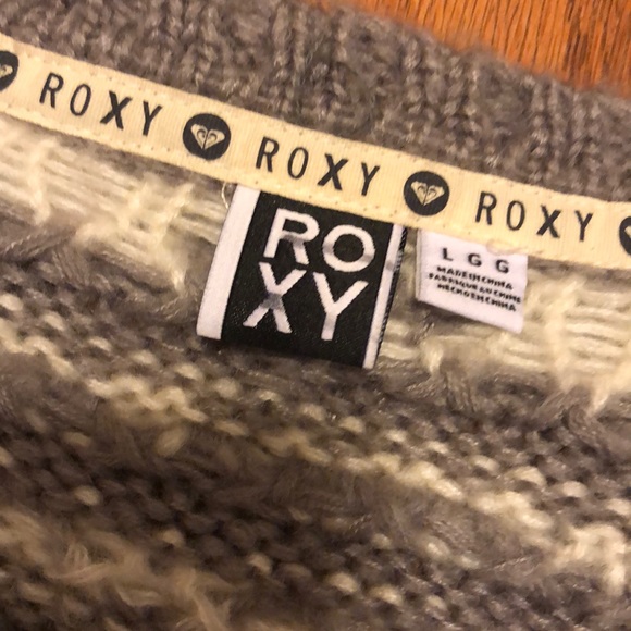 Roxy Tribal Sweater - Picture 2 of 2